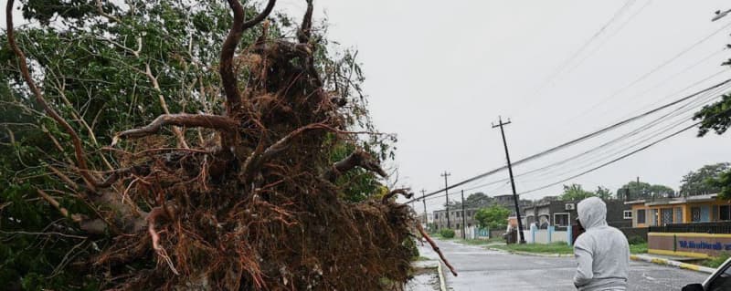 Hurricane Melissa Causes Havoc in Jamaica