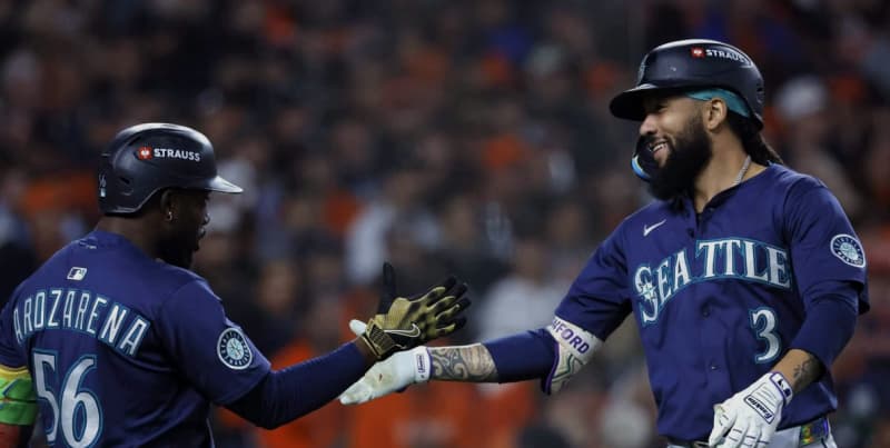 J.P. Crawford Leads Mariners to Brink of ALCS