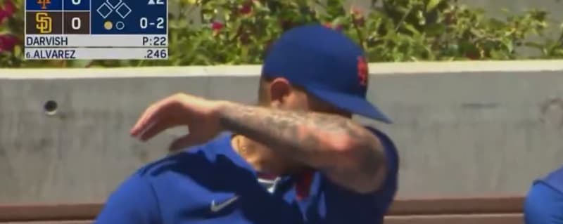 Mets player fights tears after midgame trade