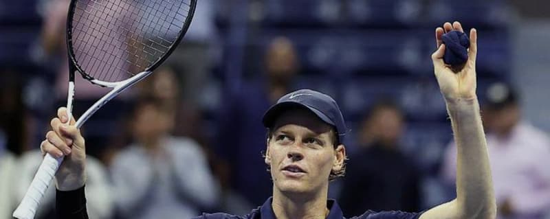 Sinner Dominates to Reach Semis at US Open