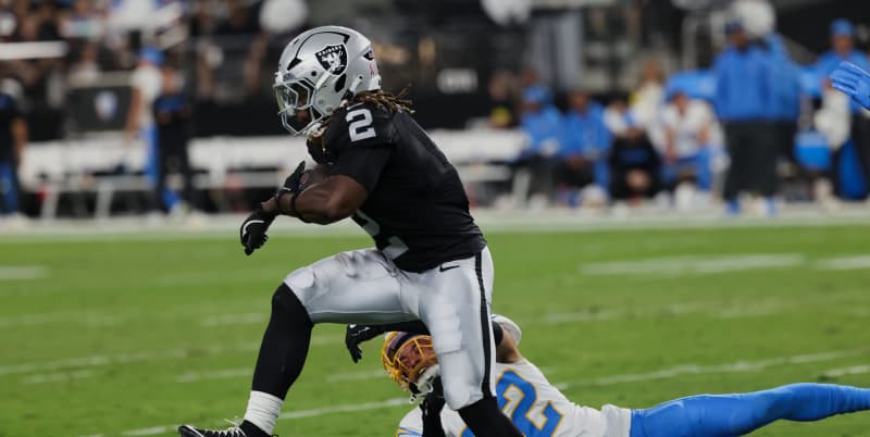 Why Raiders benched RB Ashton Jeanty in red zone.