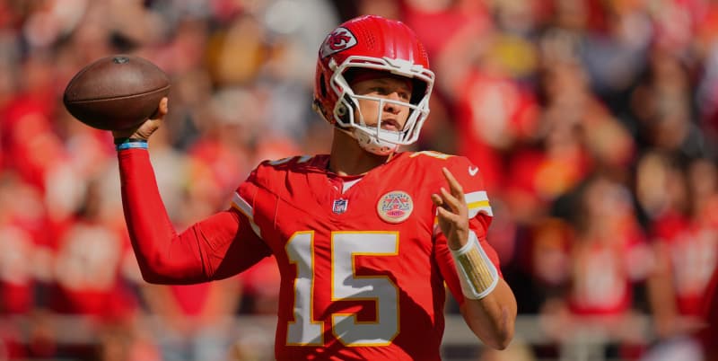 Exciting Updates: Chiefs vs Commanders on 'Monday Night Football'