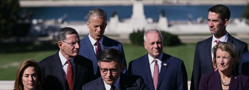 Republican lawmakers blame Democrats for government shutdown on day one