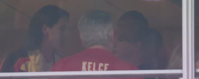 Taylor Swift brings Caitlin Clark to support Travis Kelce and the Chiefs before 'big announcement' on GMA.