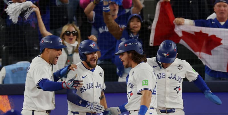 Toronto Blue Jays Make World Series History by Defeating LA Dodgers