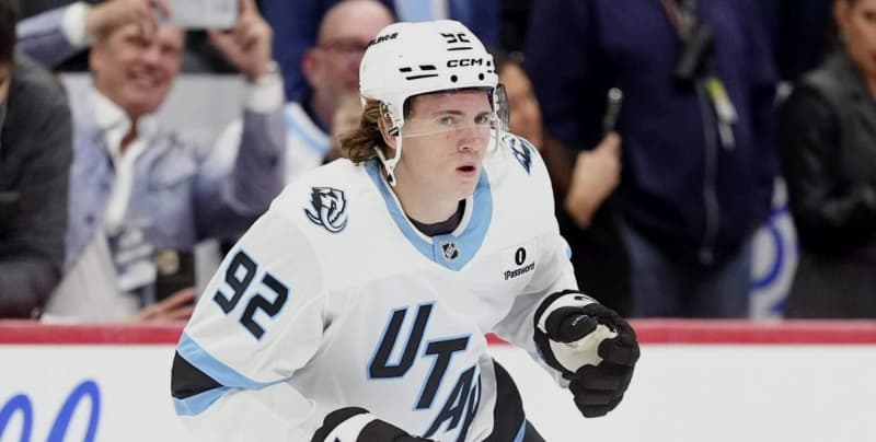 Utah Mammoth Extends Logan Cooley's Contract for $80M